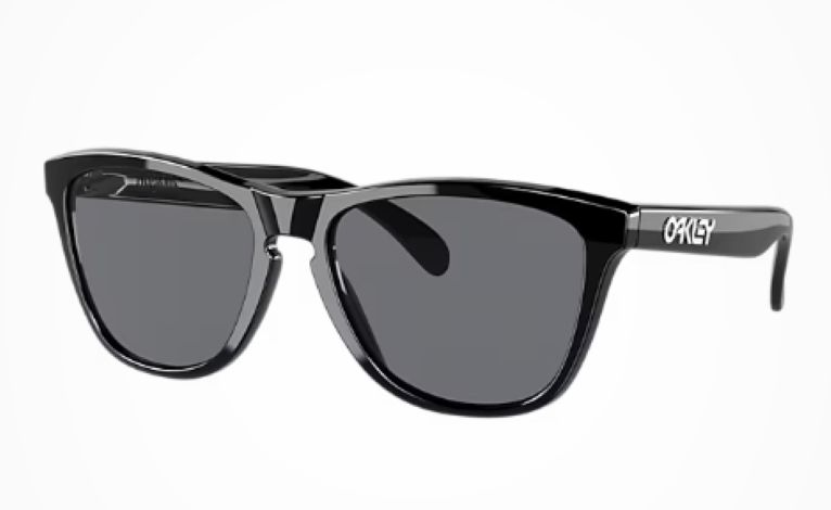 オークリー 買取・出品代行例