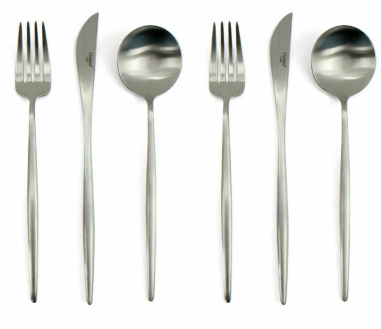 クチポール 買取・出品代行例