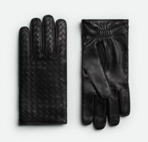 ボッテガ・ヴェネタ イントレチャート カセット 二つ折り財布 買取・販売代行例